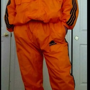 I love swishy Adidas