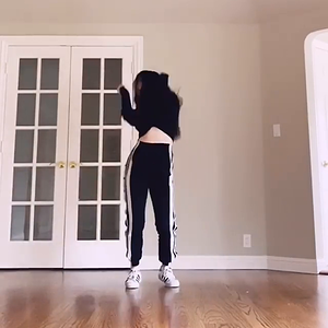 Video by jycovers.mp4