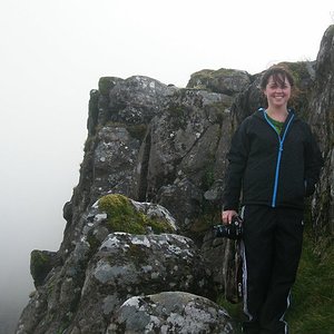 Adidas black pants mountain pass