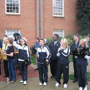 322788867 d0d5b9d8d2 Z