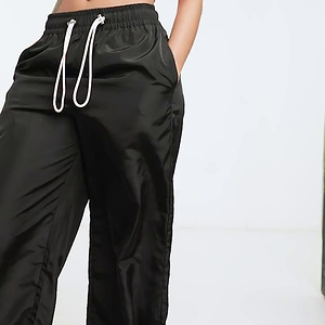 c243c8a2-38a8-4b01-8bb5-a884be2cbce2.mp4