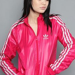 dba6af04f67132f18026d279b62e9f11--rain-wear-adidas-jacket.jpg