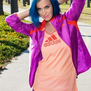 katyperry541121_123801414418918_100003671792437_116268_514479841_n.jpeg