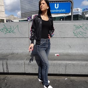 7106812357 79e90f5bf3 O