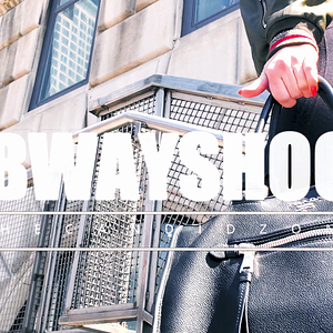 1708589831_Adidastracksuit_vd.2160p.mp4