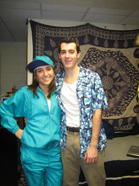 Девушка в спортивном костюме