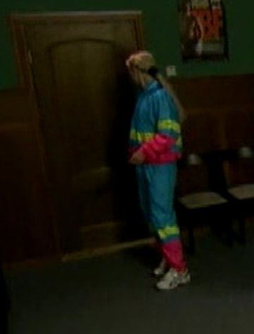 Девушки в спортивных костюмах