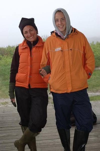 1404893157074876160S600x600Q85