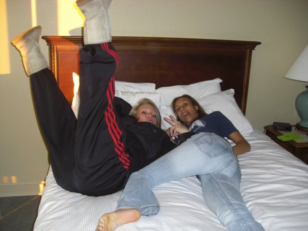 1855 1075377127163 1308240588 30787711 1987 N