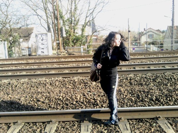 21046 1359287629202 1441874115 981366 5584628 N