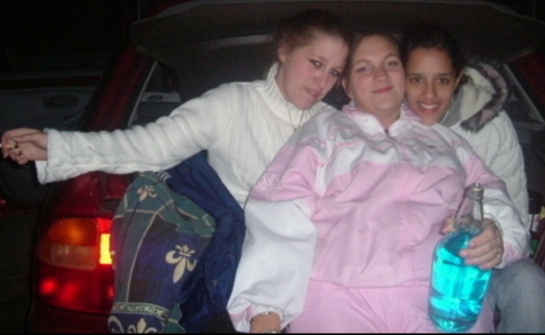 270812325a294392472b761885550l