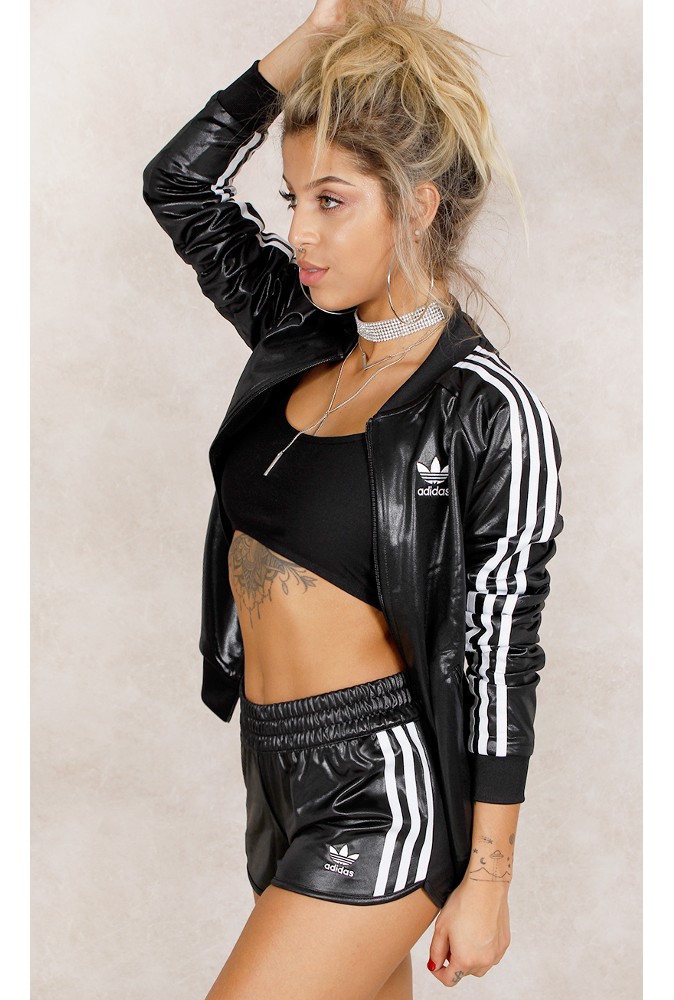 50.shorts.adidas.fashioncloset.jpg