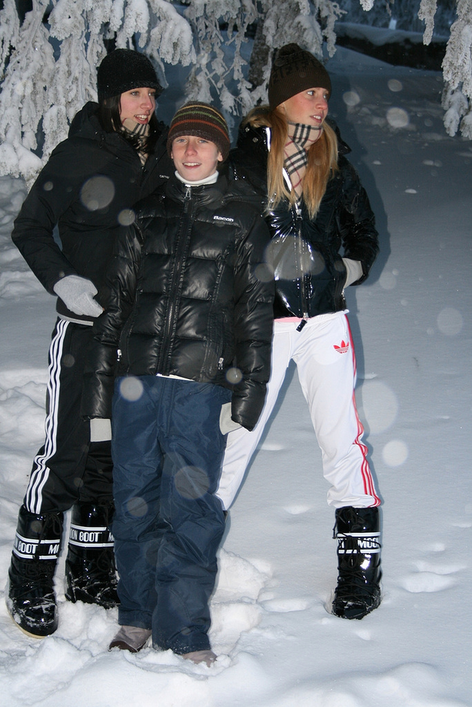 6080351297 4b804a215c B