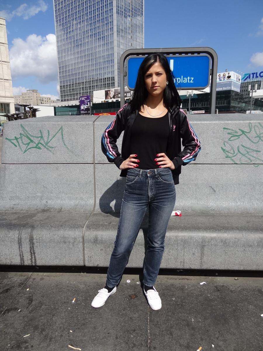 6960767102 b5e6be8482 O