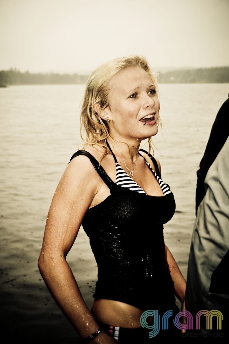 7859502106 d3eb143439 O