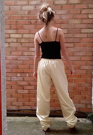 8d9d18bf 8b1d 4338 8cce 205f8750e368 large