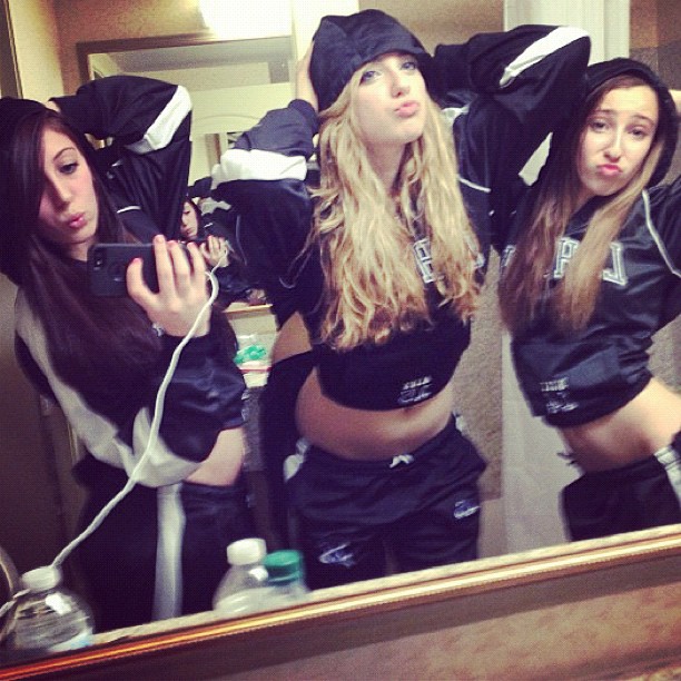 9d921b4483a911e2a1e322000a9e0853 7