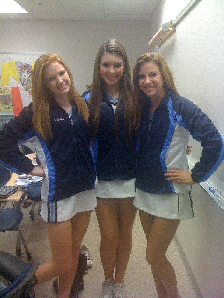 Act9RlzCAAAn86k.jpg large.jpg