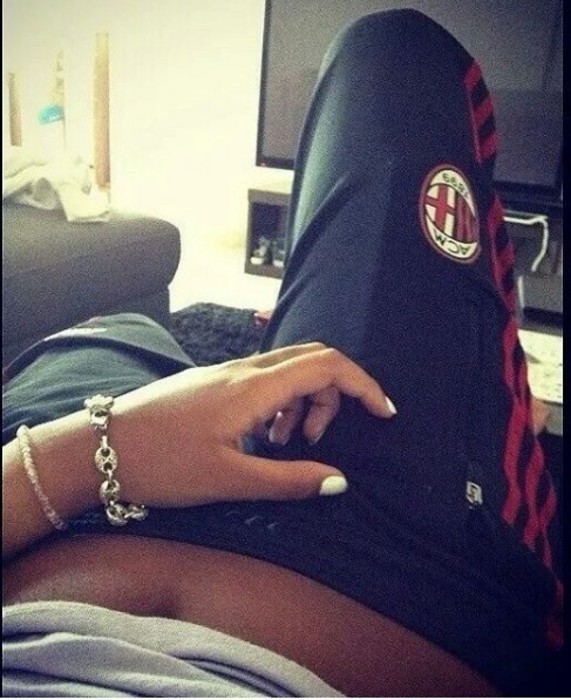 Adidas black/red pants leg