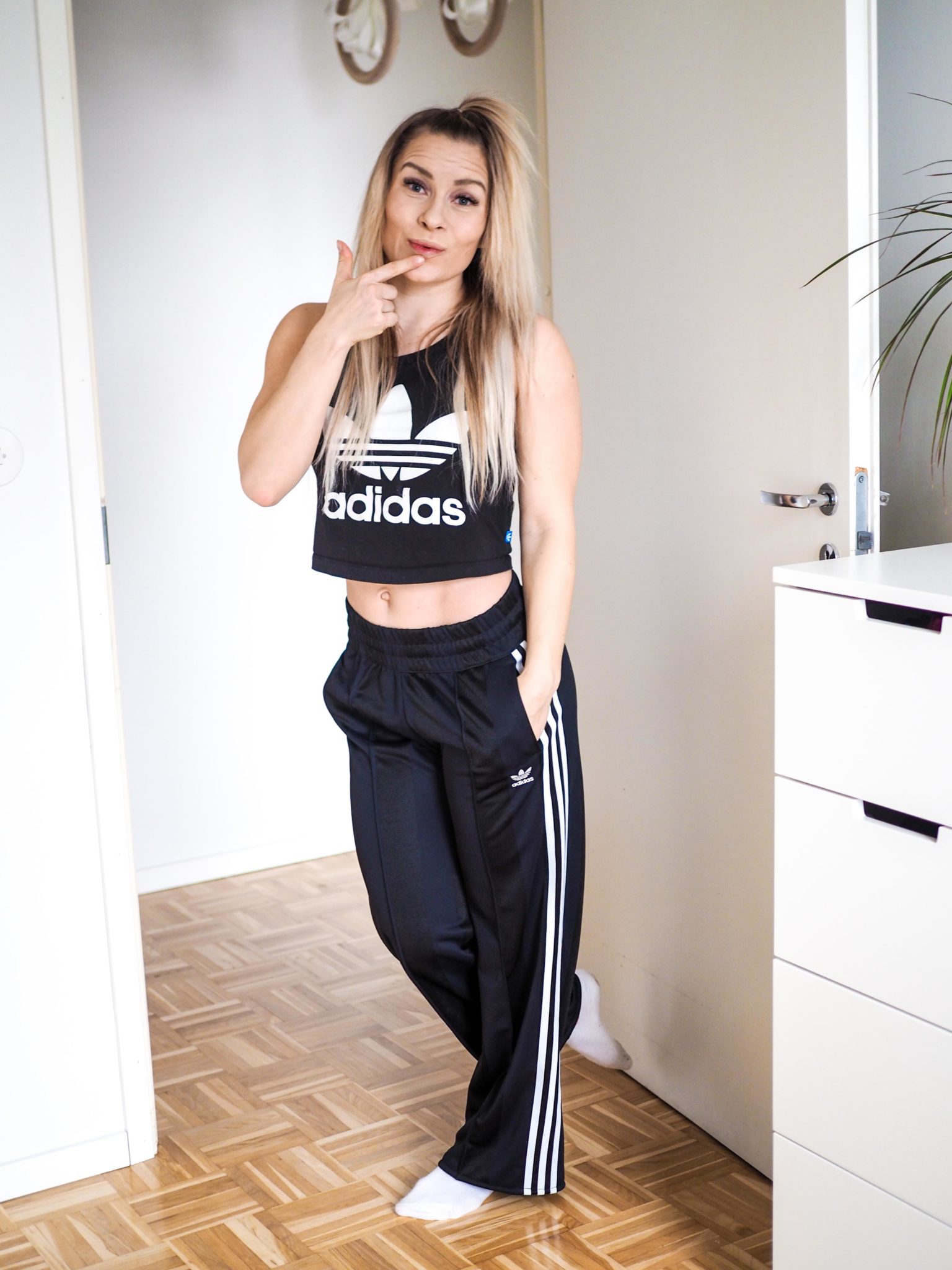 adidas-originals-women-4.jpg