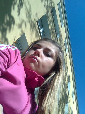 Adidas pink jackey blonde