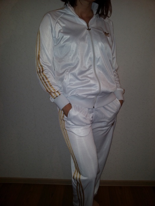 Adidas RESPECT ME suit white/gold