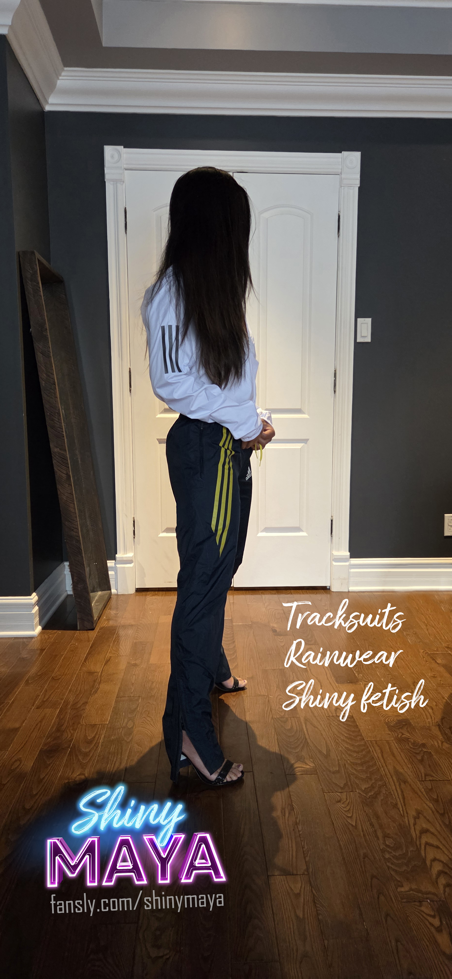 Adidas Tracksuit - Nylon windbreaker jacket - Shiny Nylon women in windpants