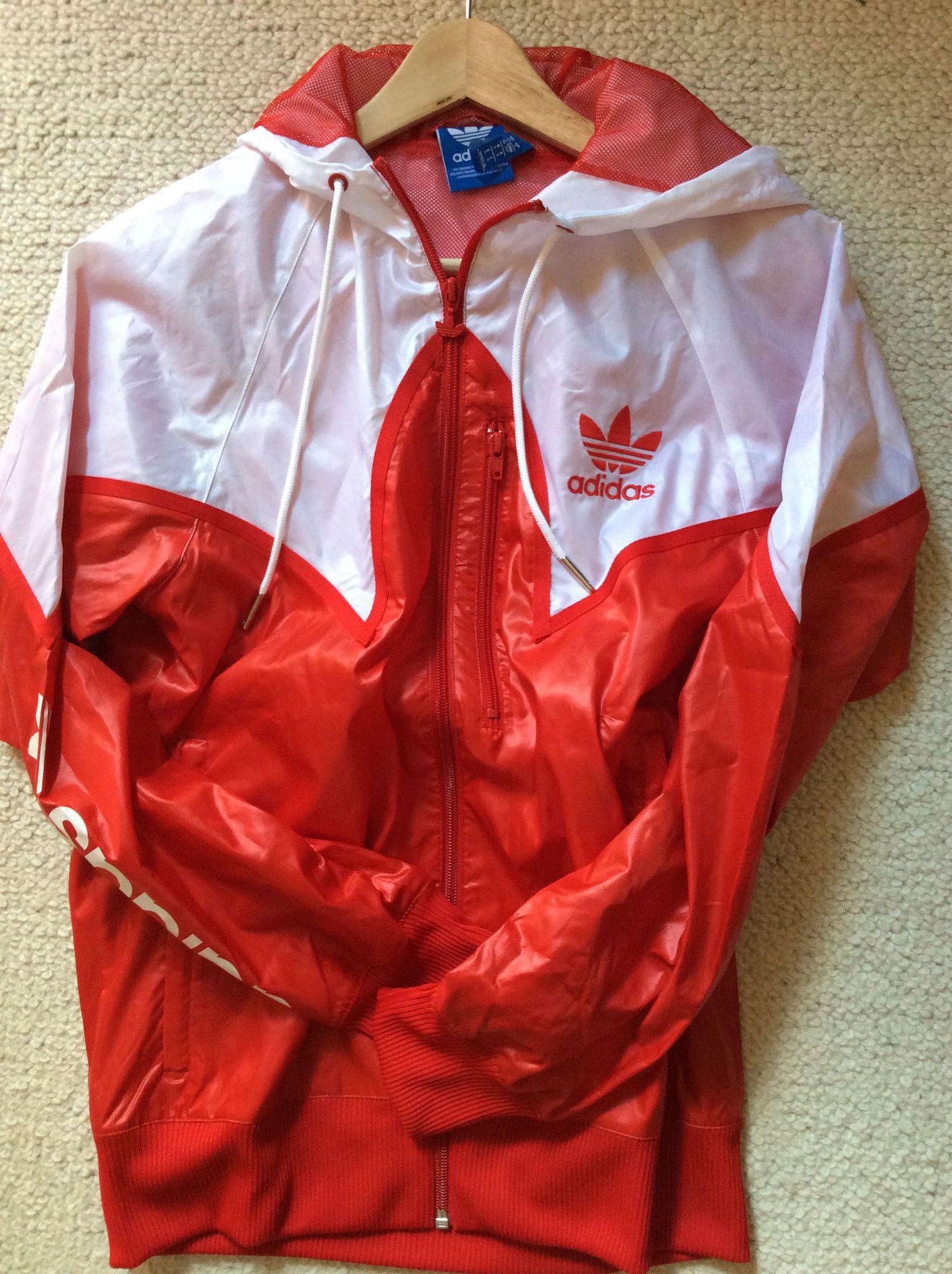 Adidas Windbreaker red-white