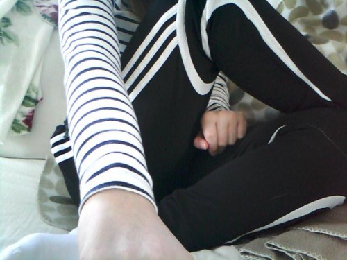 Adidas womens black tight pants with striped long sleeve shirt