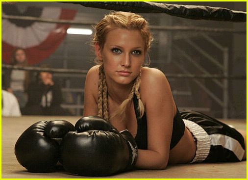 ashlee simpson invisible music video01