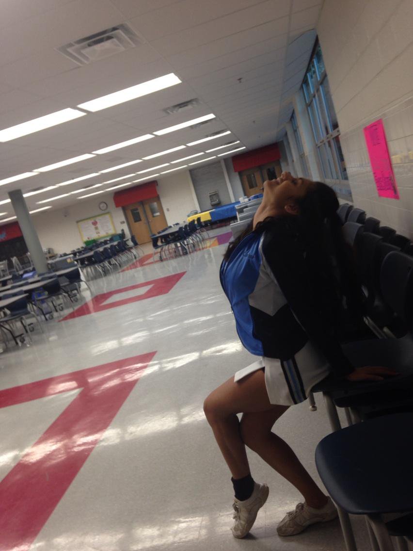 B0Ln6MpIEAAjOXl.jpg large.jpg