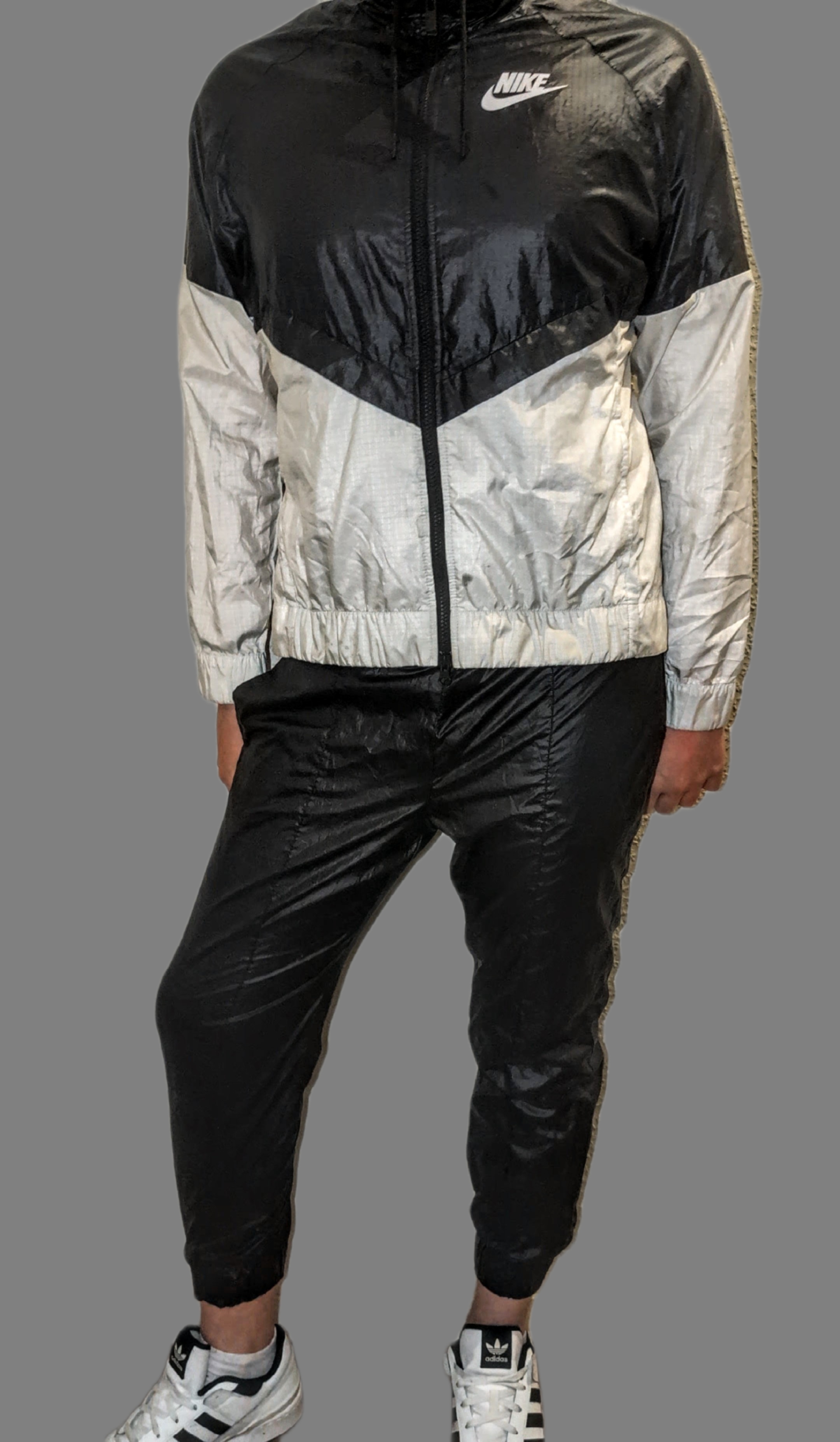 Black / White Nike Pants and Windrunner
