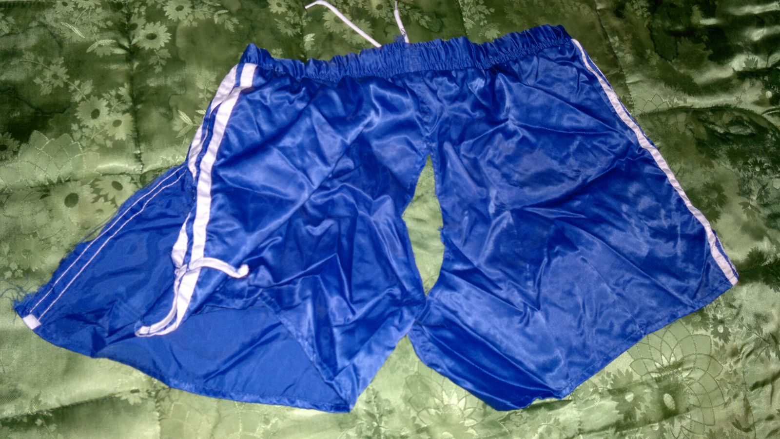 Blaue Adidas shorts Satin Von Mir Behandlung Teil1 RIPPING 5