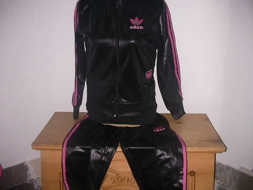 !BpYkGwQCGk~$(KGrHqUOKkEEu,wtqE2WBLrKDFEW5!~~ 12