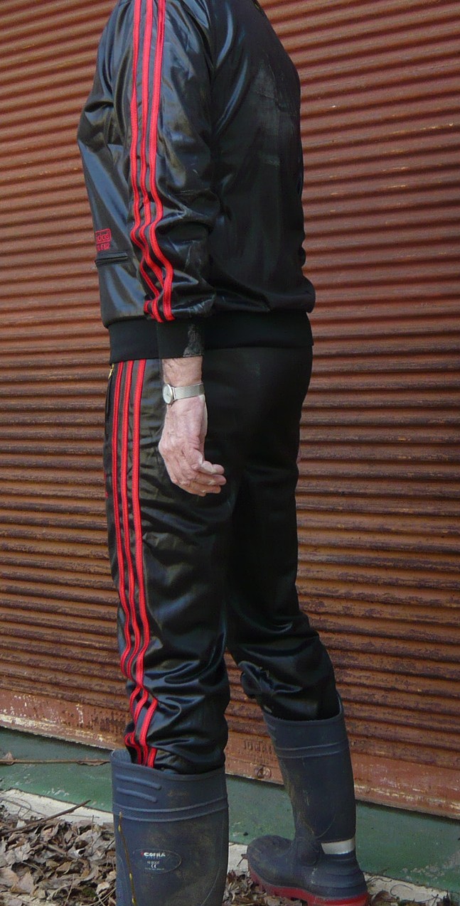 Chile pants and boots 3