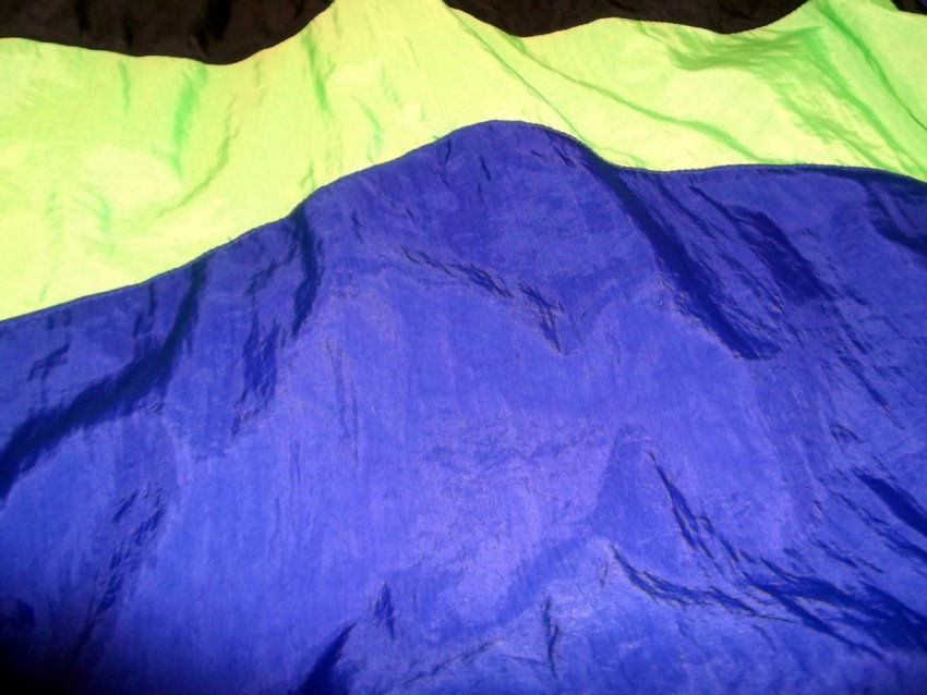 Close up of crinkle nylon material :o)