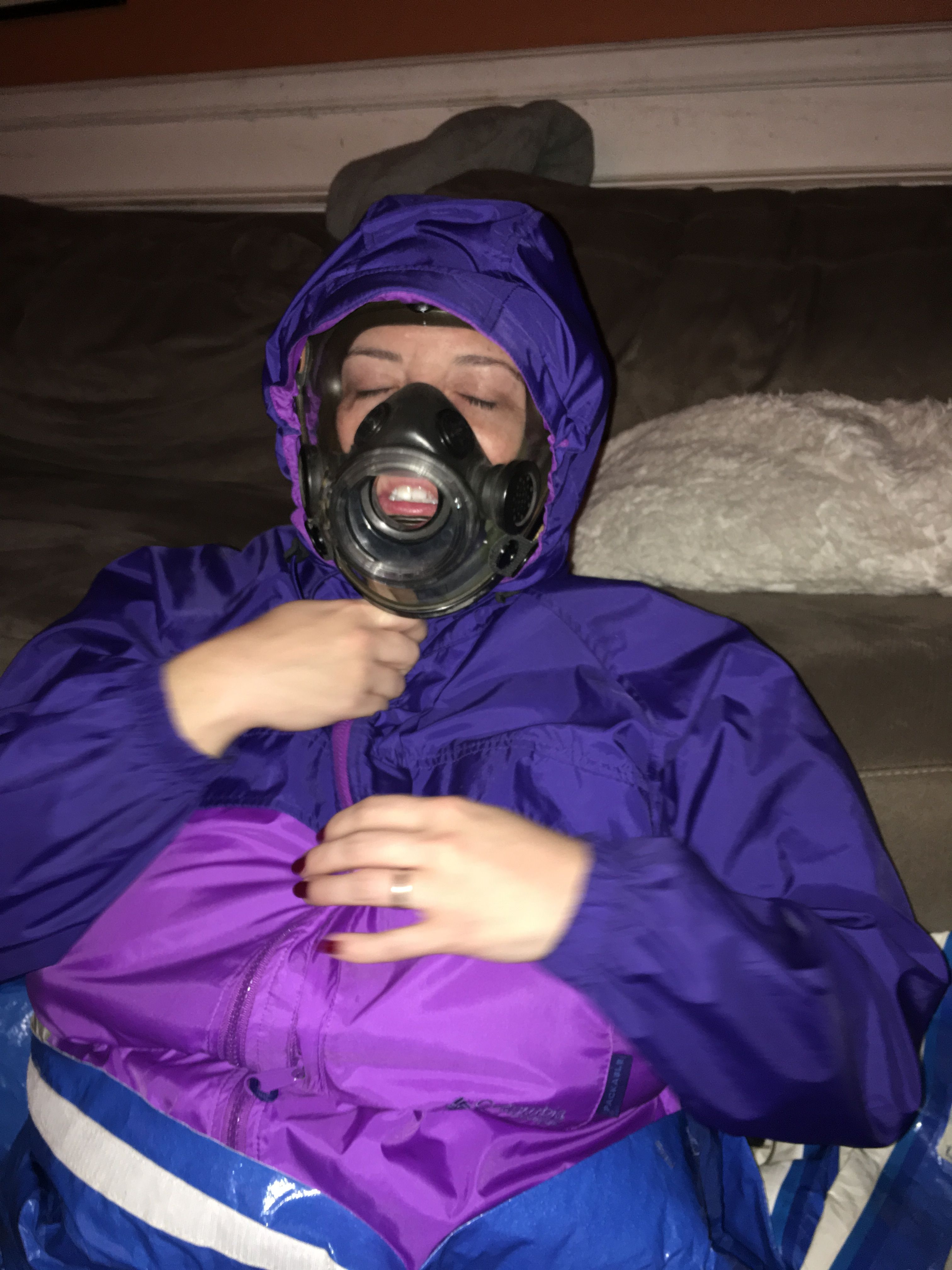 Columbia packable windbreaker