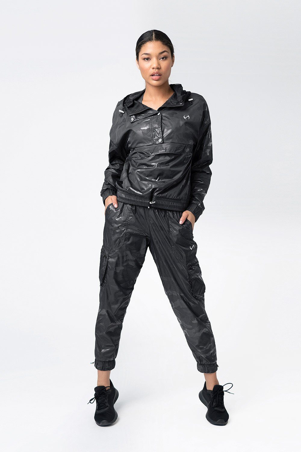 covert-camo-gym-to-street-joggers-women-joggers-pants-tlf-592627_1800x1800.jpg