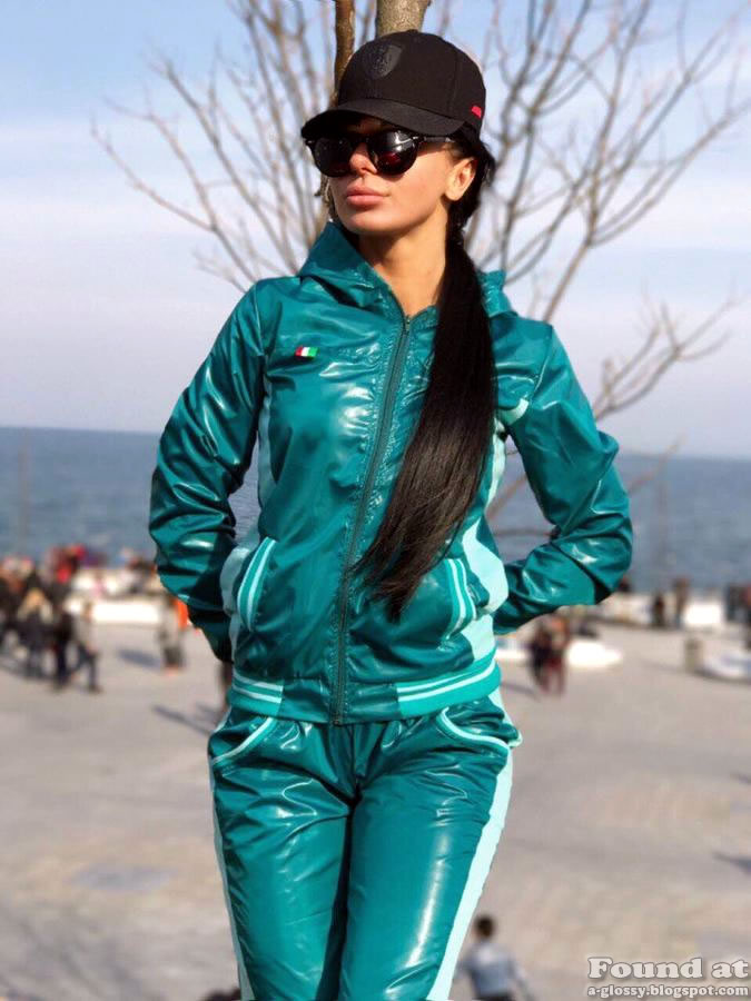 cyanshinynylontracksuitgirlimagegalleryfront.jpg Shiny Sports