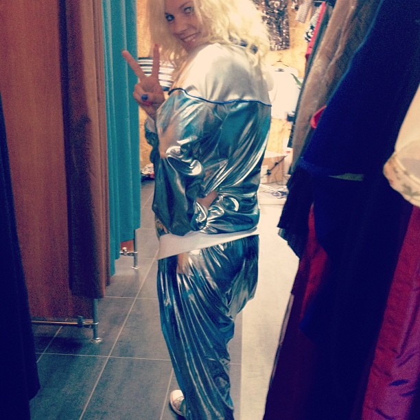 fcc4db62f12a11e2979d22000aaa0925 7