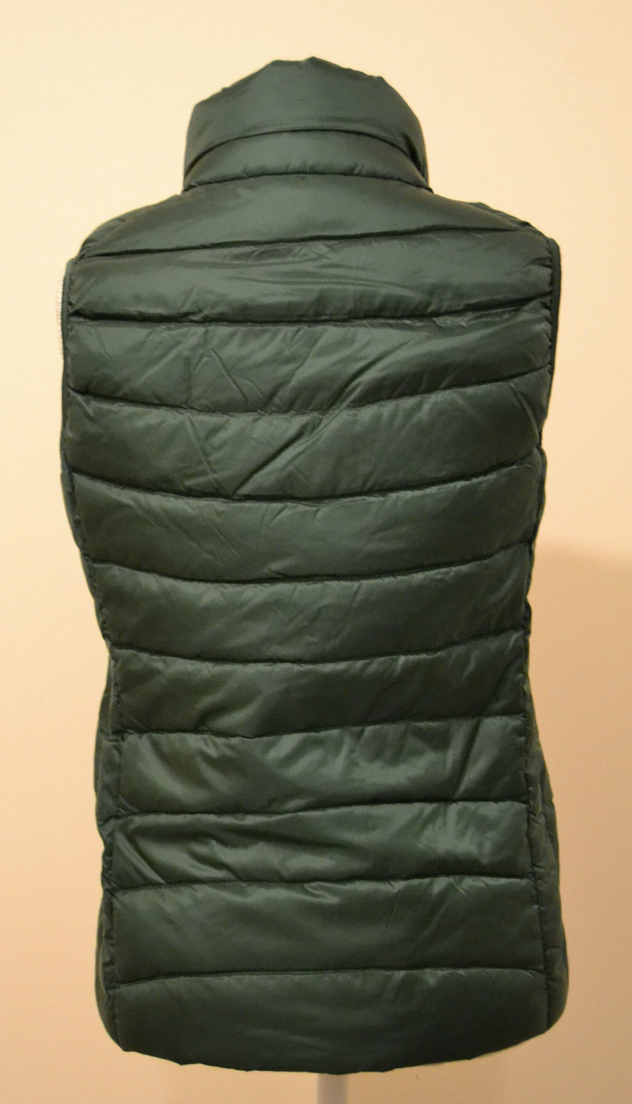 green gilet back.jpg