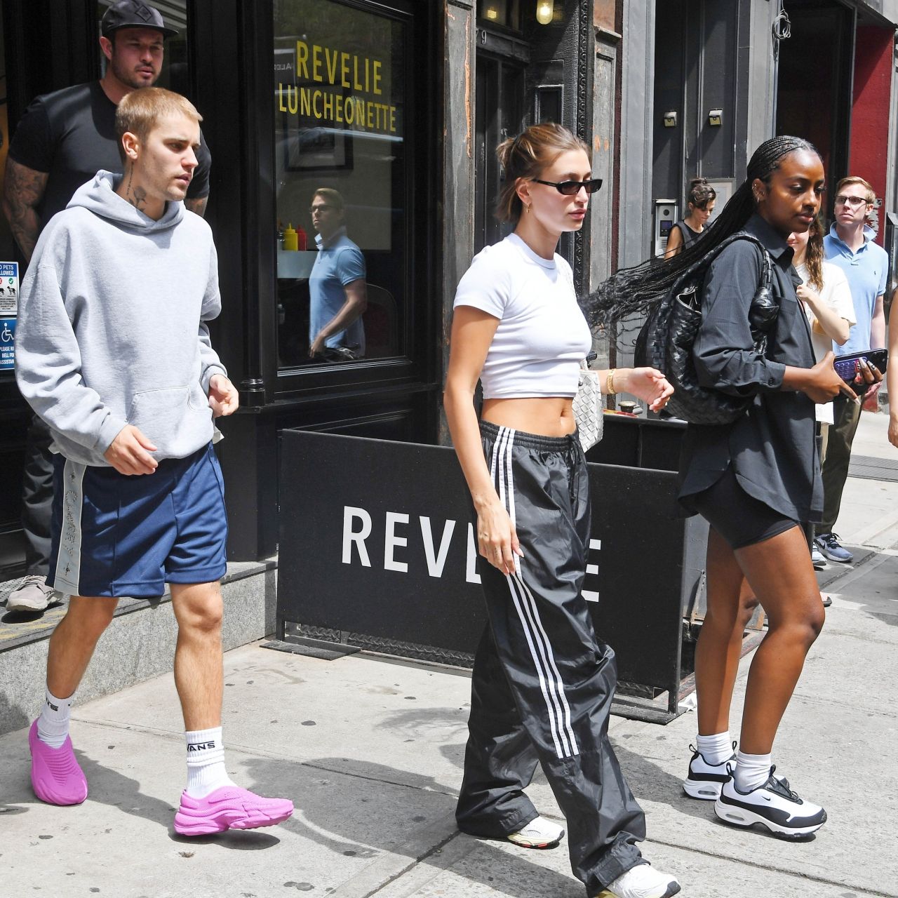 hailey-rhode-bieber-and-justine-skye-get-at-gotham-gym-in-new-york-05-13-2023-4.jpg