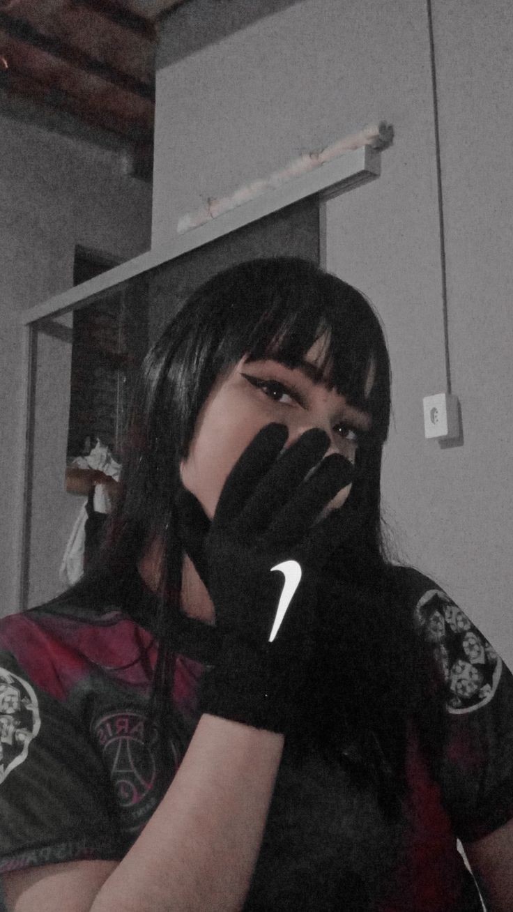 Hot girl in nike gloves