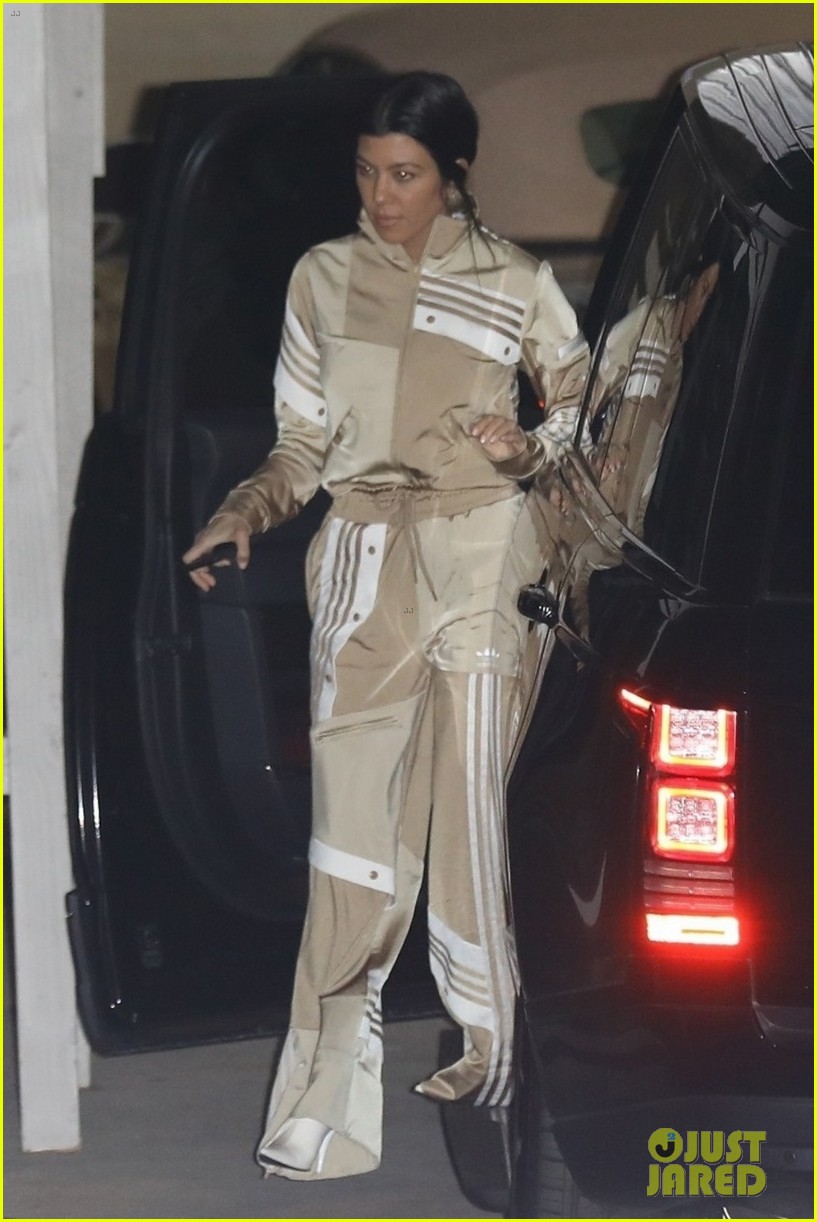 kourtney-kardashian-church-adidas-outfit-february-2018-04.jpg