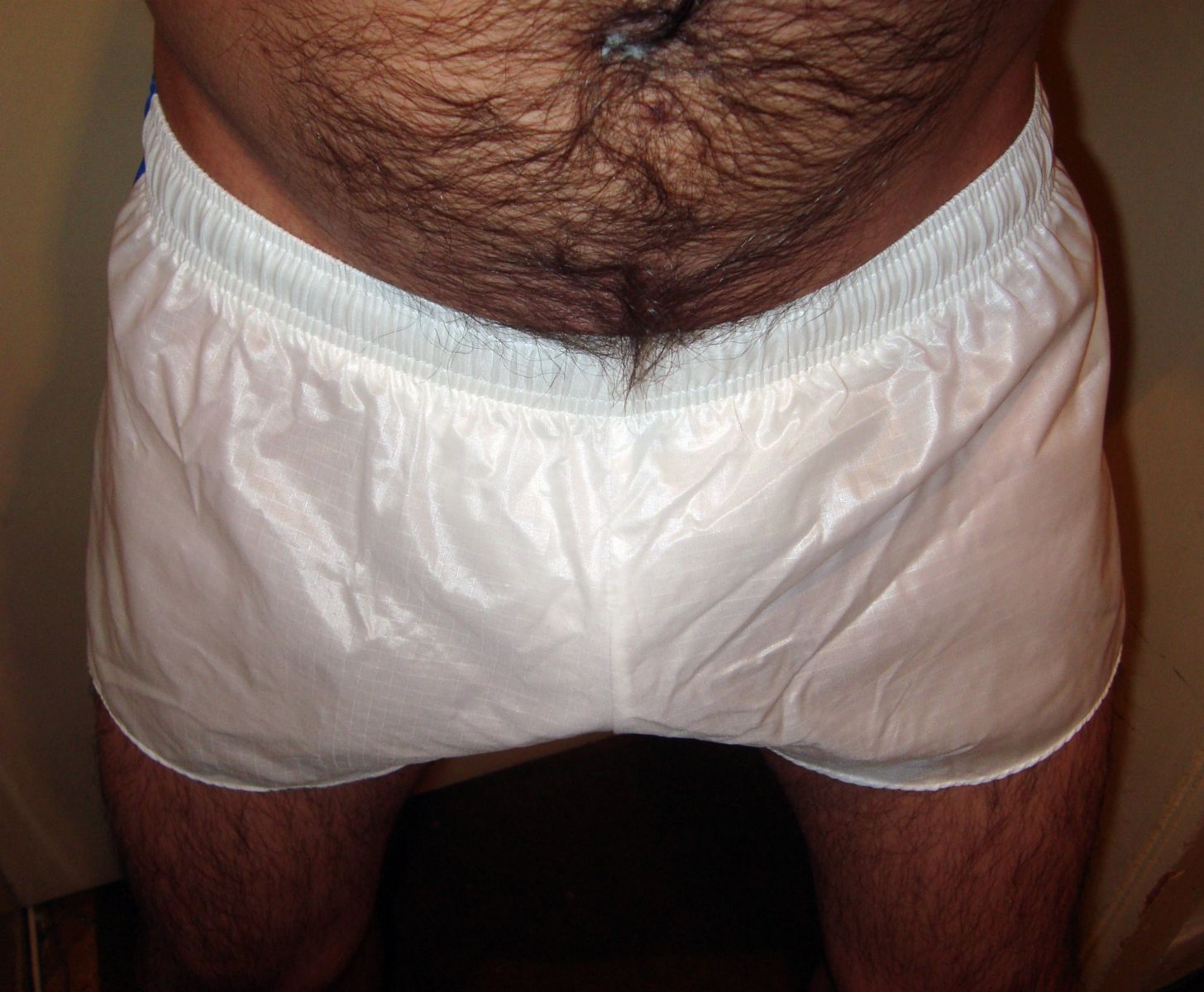 Parachute nylon shorts