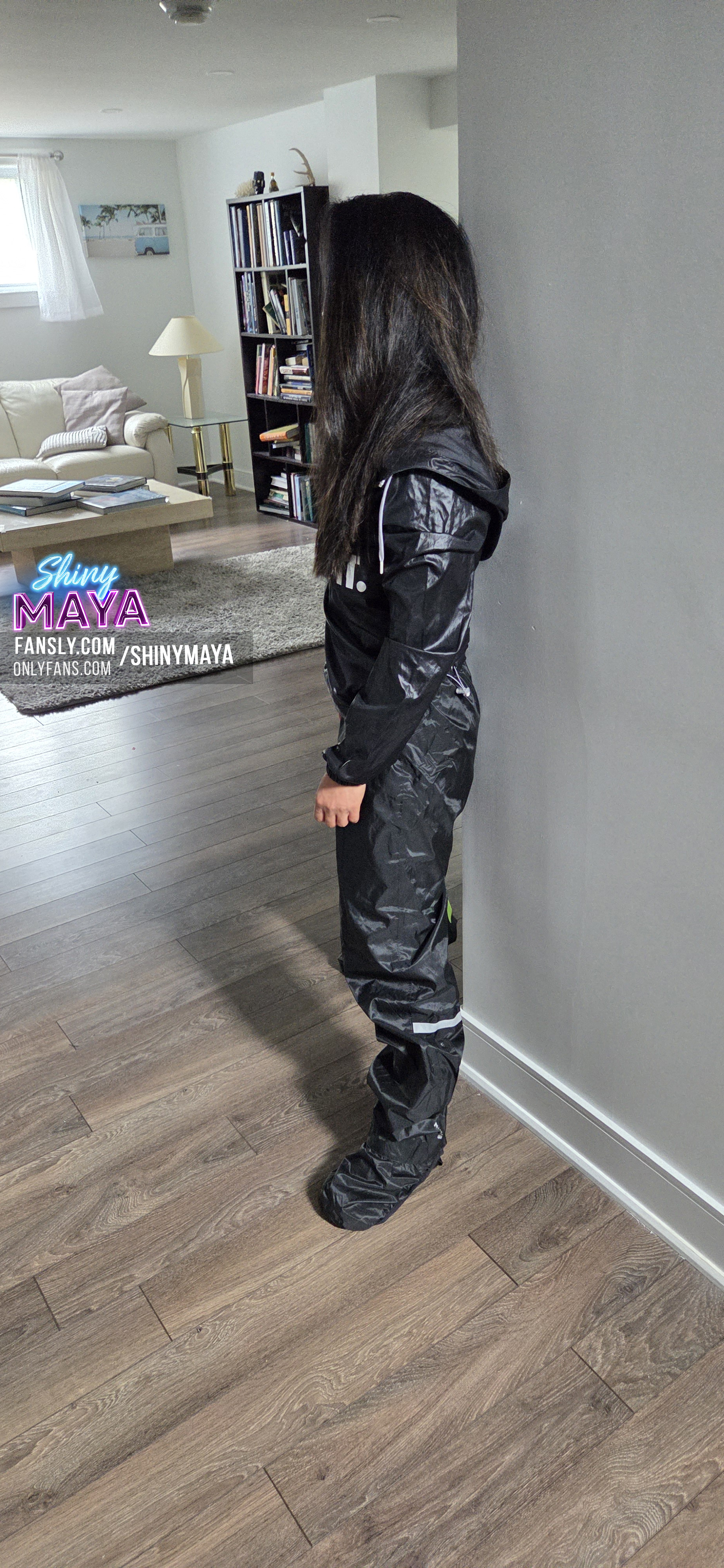 Rainwear fetish - shiny wetlook nylon pants