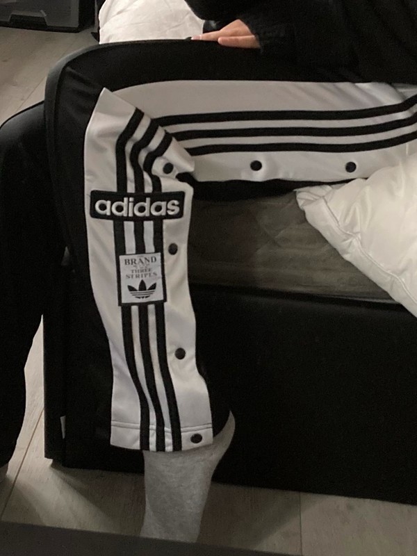 Sexy girl teasing with her adibreaks