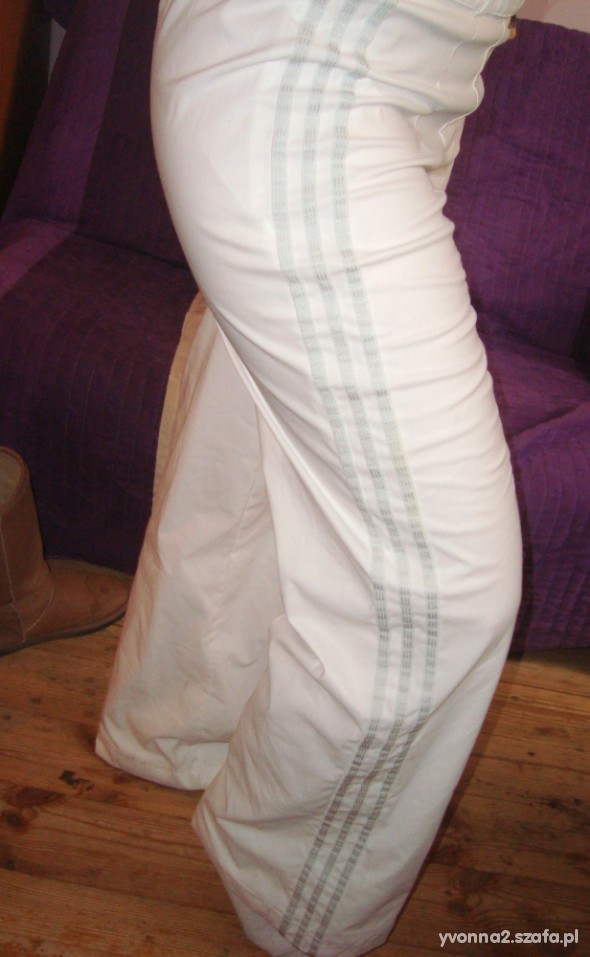 spodnie adidas biale szerokie oldschool dzwiony