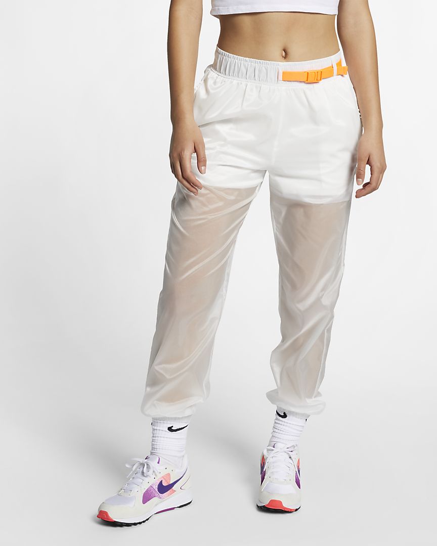 sportswear-tech-pack-woven-trousers-fwtPp5.jpg