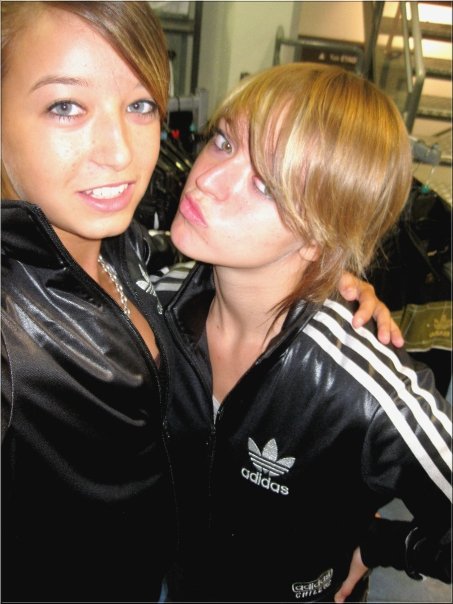 survet 1048742 orig Big